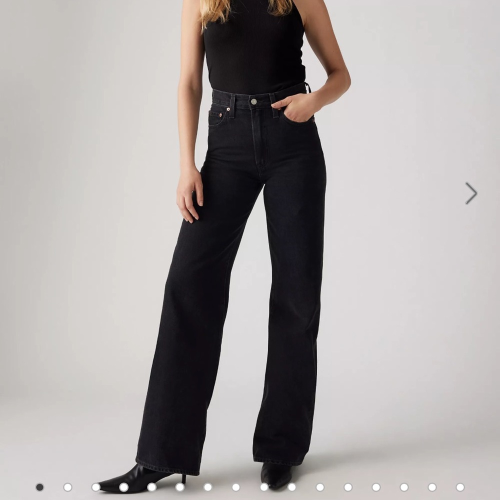 Levi’s Ribcage Wide Leg Jeans size 27